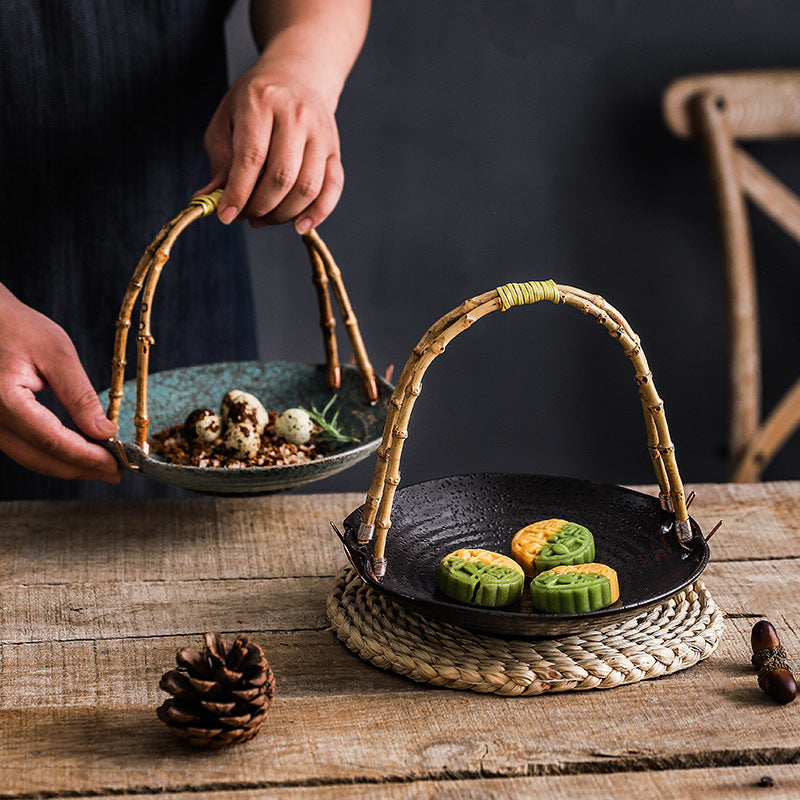 Creative Ceramic Dish Plate Handheld Basket Hotel Specialty Plate Fruit Plate Nut Plate Restaurant Ceramic Plate Display Plate