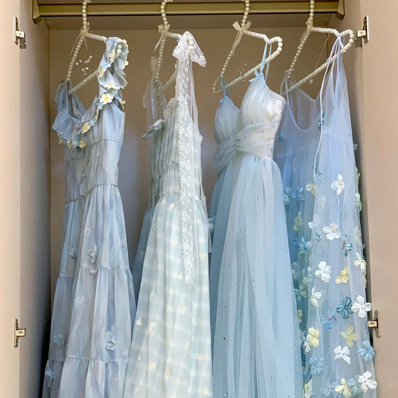 2025Summer New Style Women's Sweet and Spicy Strap Dress Light Color High-end Feel Wholesale Source