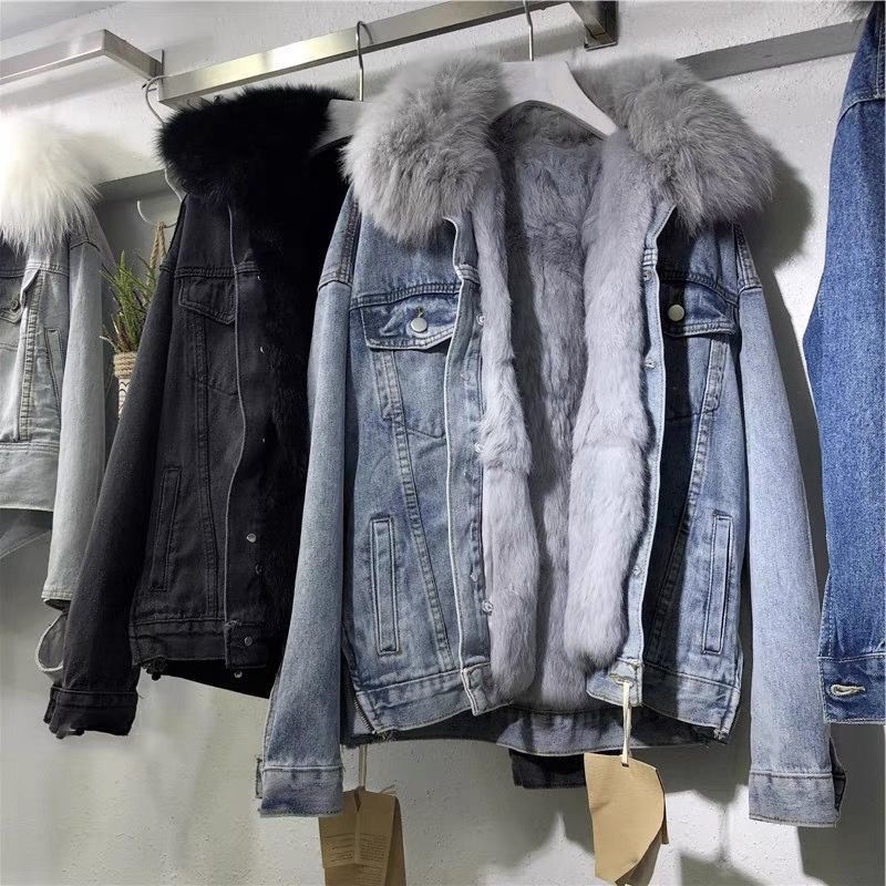 In-stock Short Cotton Jacket2025Winter Fleece-Lined New Cotton Jacket Loose Korean Style Denim Fur Collar Thickened Coat for Women