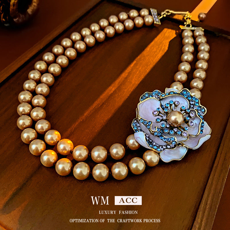 Medieval vintage Light Luxury Necklace Palace Style Heavy Craft Inlaid Diamond Water Drop Collarbone Chain High-end Vintage Necklace for Women