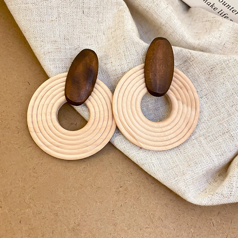 2025Bohemian Cross-Border Trendy Earrings for Women, Vintage Ethnic Style Fashion Studs, Beach Vacation Style Ear Jewelry