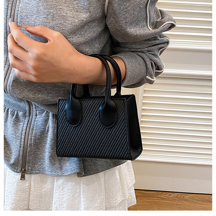 Korean Style Simple Crossbody Personality Small Square Bag2024Summer new style casual stylish single-shoulder bag corduroy handbag
