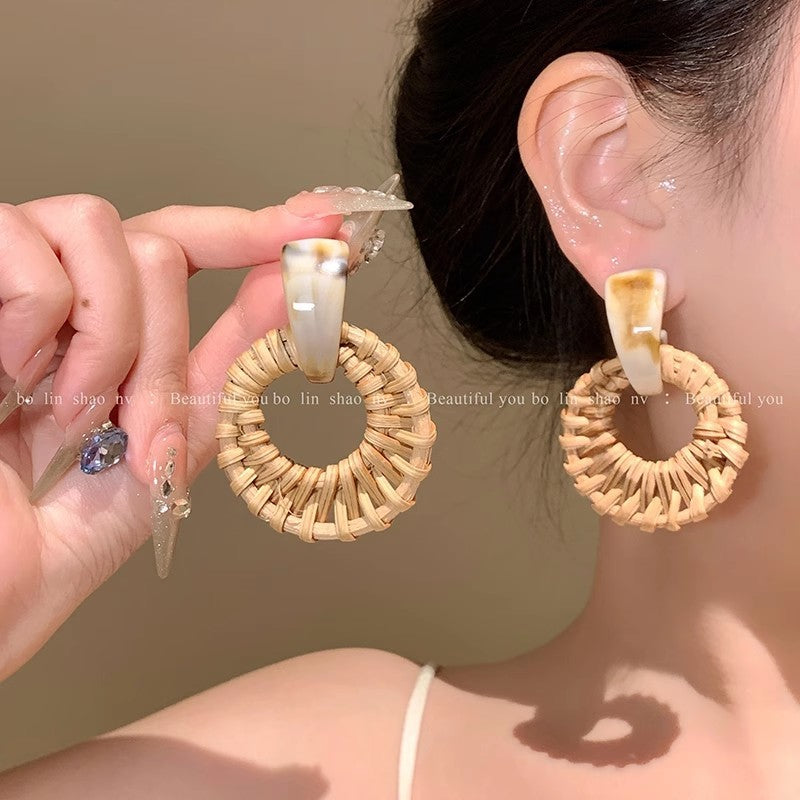 2025Bohemian Cross-Border Trendy Earrings for Women, Vintage Ethnic Style Fashion Studs, Beach Vacation Style Ear Jewelry