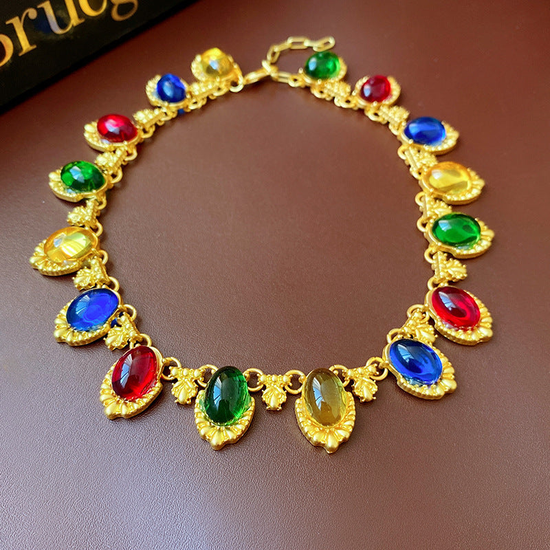 Medieval vintage Light Luxury Necklace Palace Style Heavy Craft Inlaid Diamond Water Drop Collarbone Chain High-end Vintage Necklace for Women
