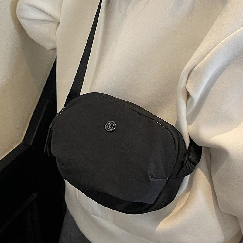 Casual Crossbody Bag Fashion Nylon Style Bag for Cycling ins New Small Bag Lightweight Single Shoulder Nylon Hip-Hop