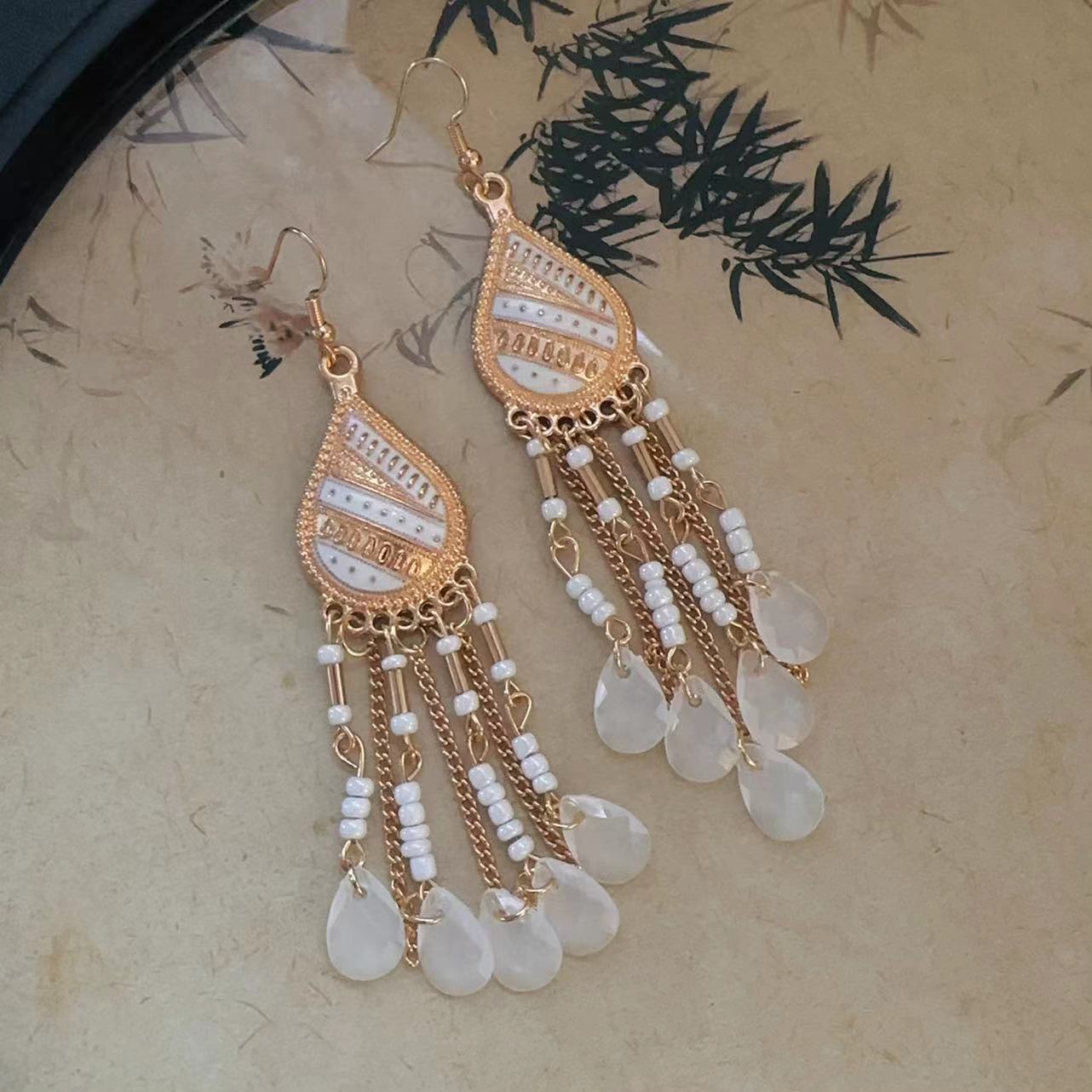 Bohemian Style Earrings for Women2025New Hot-Selling High-End Ethnic Style Unique Exaggerated Earrings Elegant Ear Jewelry