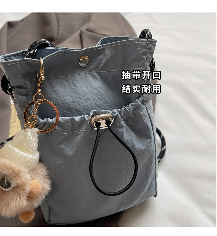 Internet celebrity ins Single Shoulder Crossbody Drawstring Small Bag2025Niche Fashion Lightweight mini Women's Nylon Phone Bag