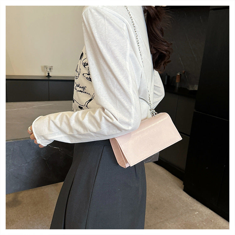 2025Spring New Chain Women's Bag Fashion Simple Stylish Single Shoulder Crossbody Bag Retro Handheld Small Square Women's Bag