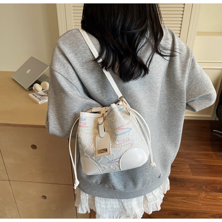 Drawstring Bucket Bag for Women New Style2025High-end Niche Super Popular Single Shoulder Bag Autumn Winter Versatile Crossbody Bag