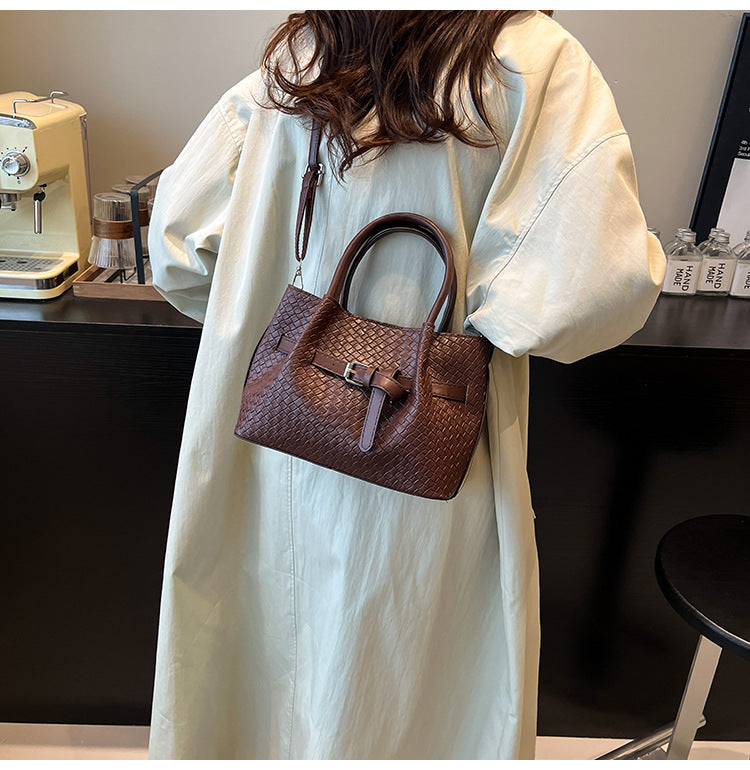 Korean style Niche Sweet Girl Handbag2025New high-end vegetable basket woven bag single shoulder crossbody bag