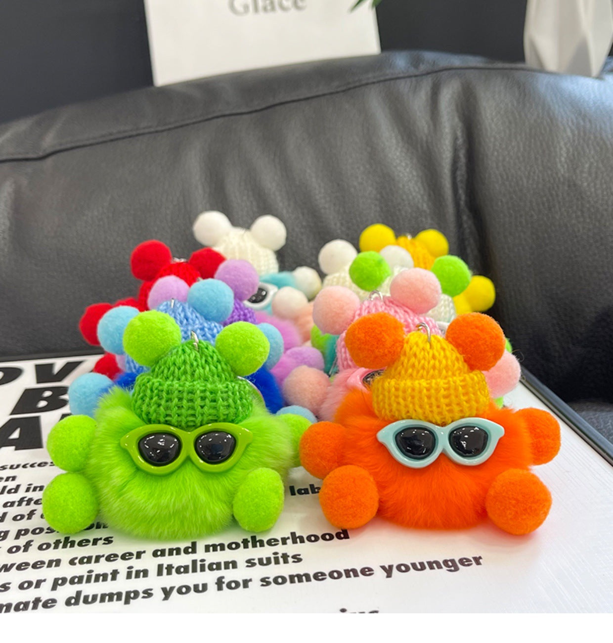 Rex Rabbit Fur Small Coal Ball Keychain Small Pendant Big Eyed Cartoon Plush Backpack Pendant High-end Small Gift http://detail.1688.com/offer/969101839202.html
