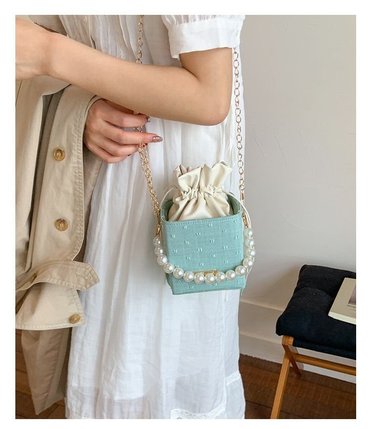 Autumn Small Bag2025New Trendy Fashionable Versatile Pearl Handbag High-Quality Texture Crossbody Bag
