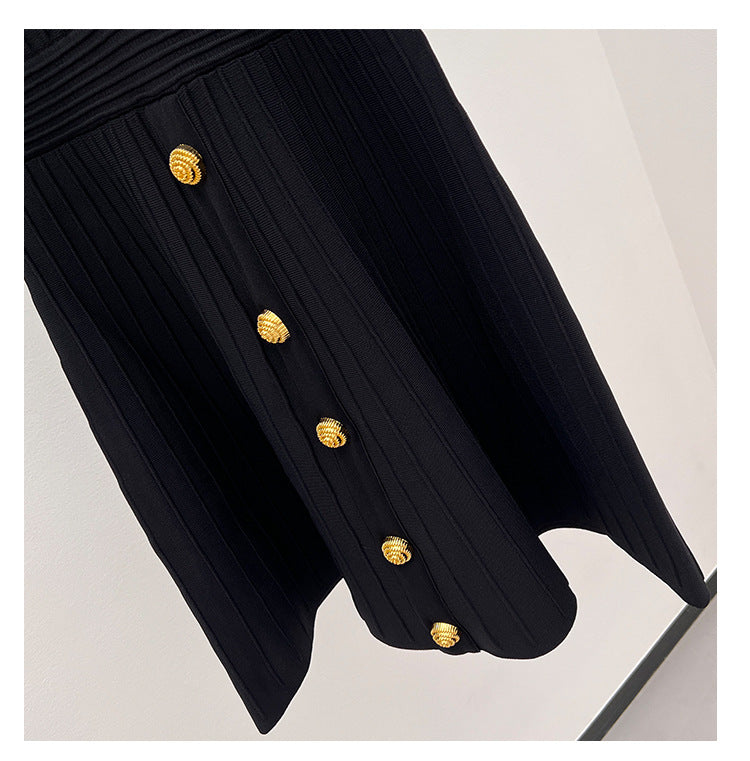 Amphiona2025New Style with a Sense of Luxury V Collar Sleeveless A Slim Fit Waist Cinching Gold Button Striped Knitted Dress