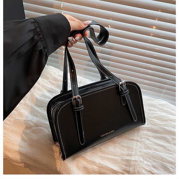 2025Spring New Crossbody Handbag Underarm Fashion Versatile Trendy Internet Celebrity Design High-Quality Texture Girlfriend Bag