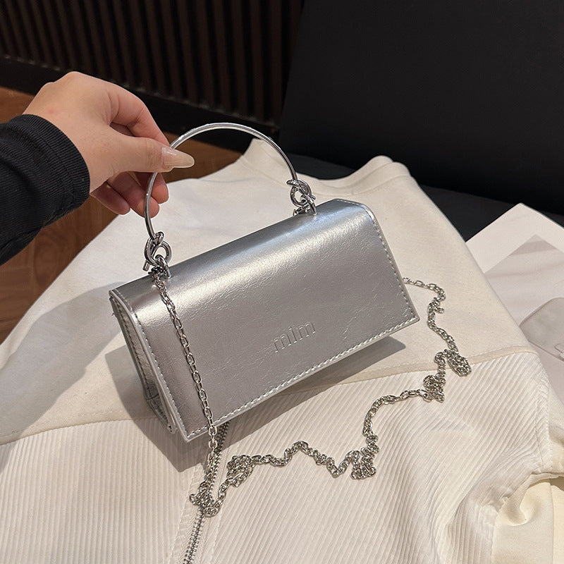 2025Spring New Chain Women's Bag Fashion Simple Stylish Single Shoulder Crossbody Bag Retro Handheld Small Square Women's Bag