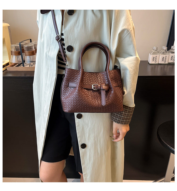Korean style Niche Sweet Girl Handbag2025New high-end vegetable basket woven bag single shoulder crossbody bag