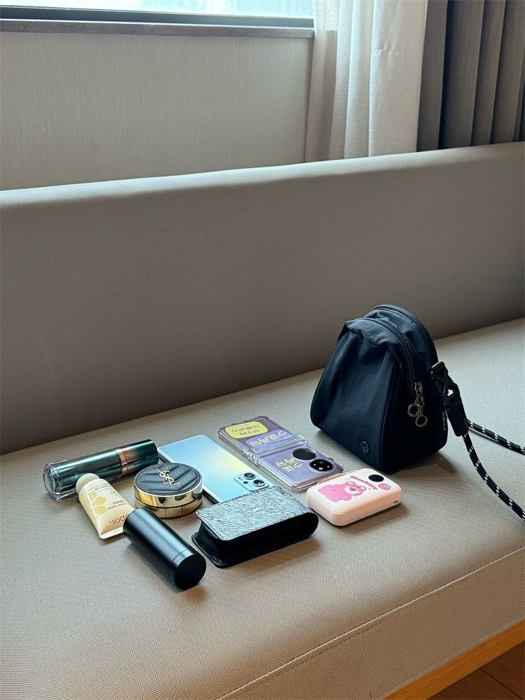 Work Commute Bag Super Popular Mobile Phone Women New Crossbody Handbag Mini Small Bag Portable Shoulder Bag