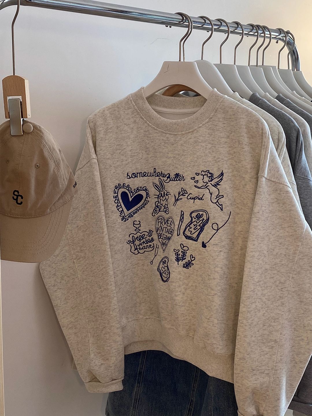 Brand Foreign Trade Cut Label Clearance Special Counter Withdrawal American High Street Fun Casual Pattern Print Crew Neck Sweatshirt