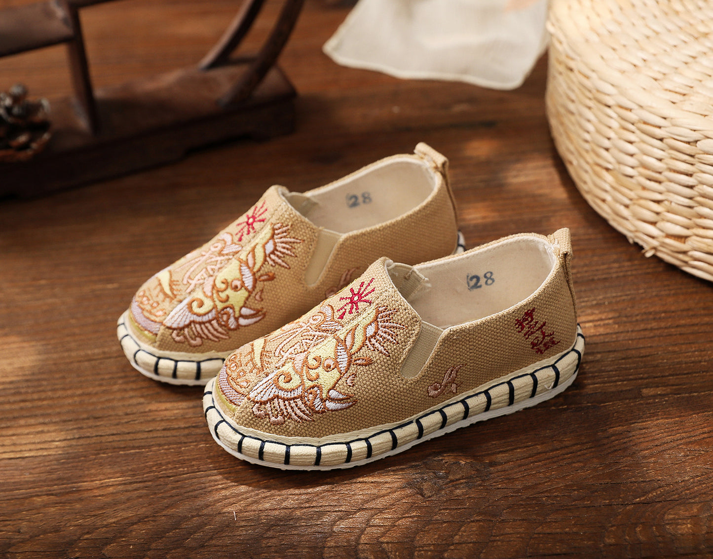Old Beijing Traditional Cloth Shoes for Children, Thousand-Layer Sole Embroidered Cloth Shoes, Spring and Autumn Ancient Costume Hanfu Shoes, Ethnic Style Boys' Shoes