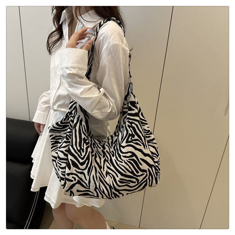 Japanese and Korean Leopard Print ins New Style Single Shoulder Bag Casual Women Versatile Commuting Work Tote Bag Large Capacity Crossbody Bag
