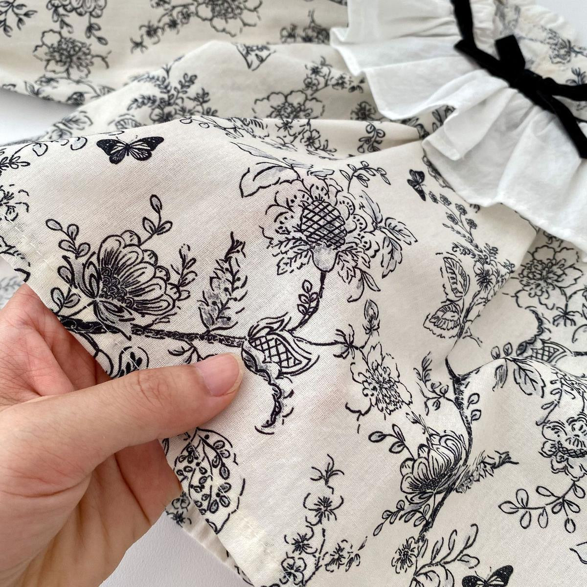 2025New Baby Autumn Outfit Girl Baby Lace Bow Long Sleeve Top Triangle Romper Pants Two-Piece Set