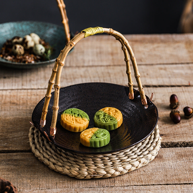 Creative Ceramic Dish Plate Handheld Basket Hotel Specialty Plate Fruit Plate Nut Plate Restaurant Ceramic Plate Display Plate