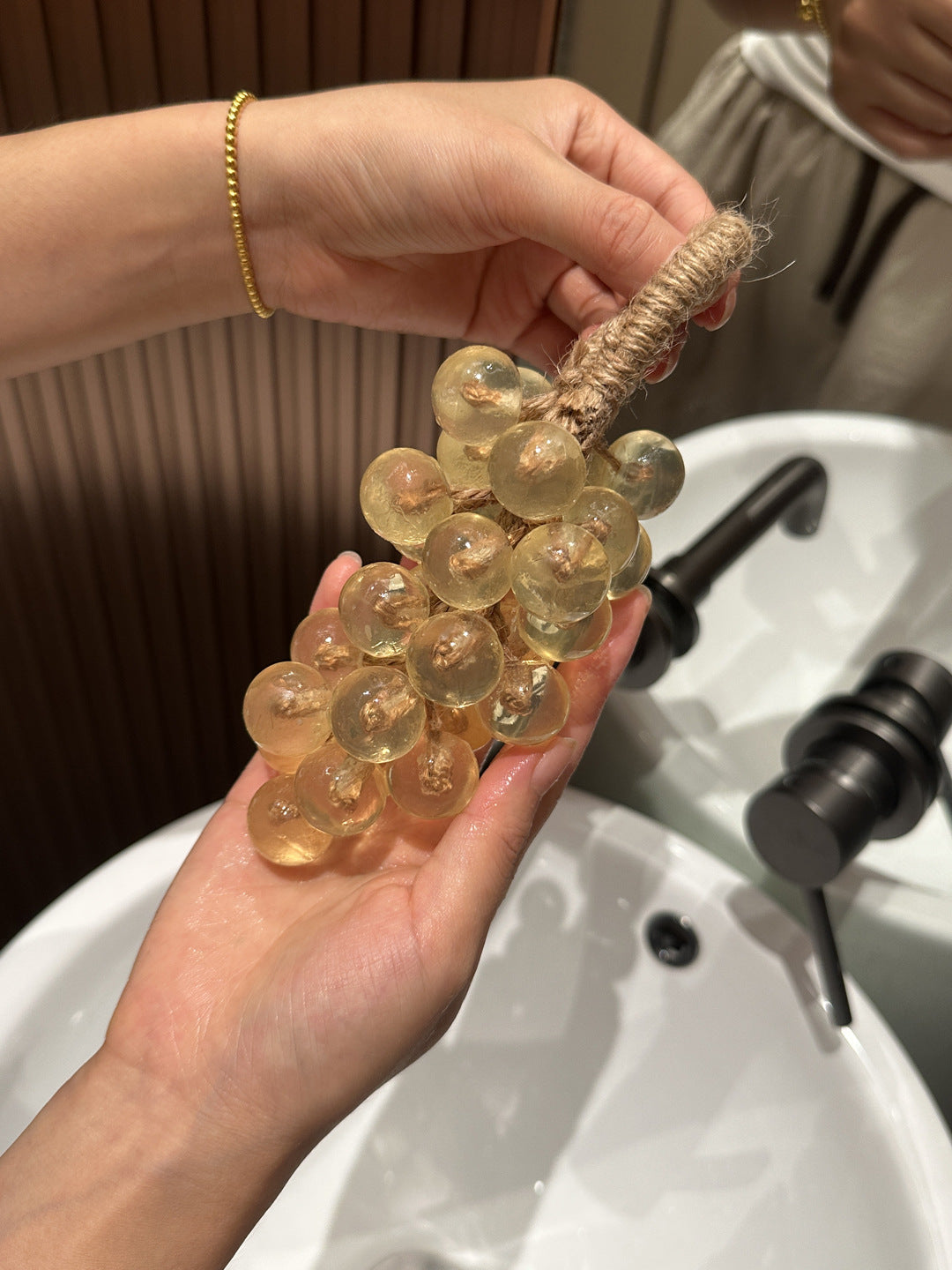 Crystal Grape Whole Bunch Soap Finished Product Simulation Soap Aromatherapy Soap Handmade Soap Gift Bath Bathroom Ornament Hanging Decoration