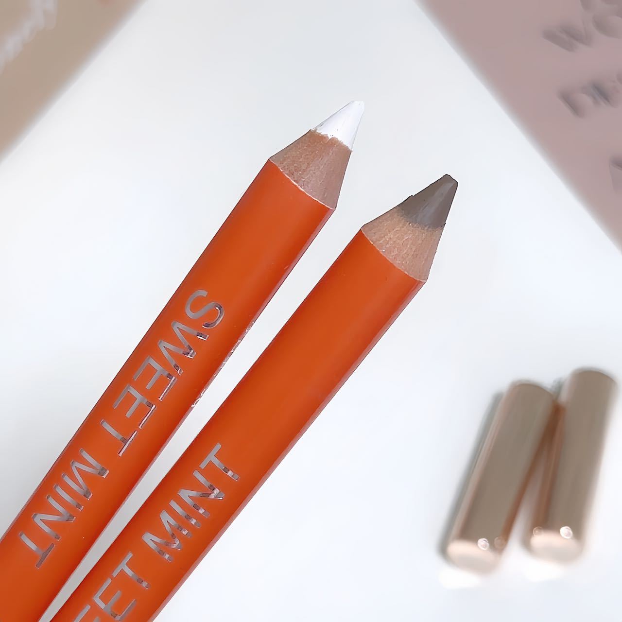 sweet mint Double-Ended Contour Pen Matte Brightening Face Shadow Nose Shadow Highlight Contour All-in-One Stick for Women2542