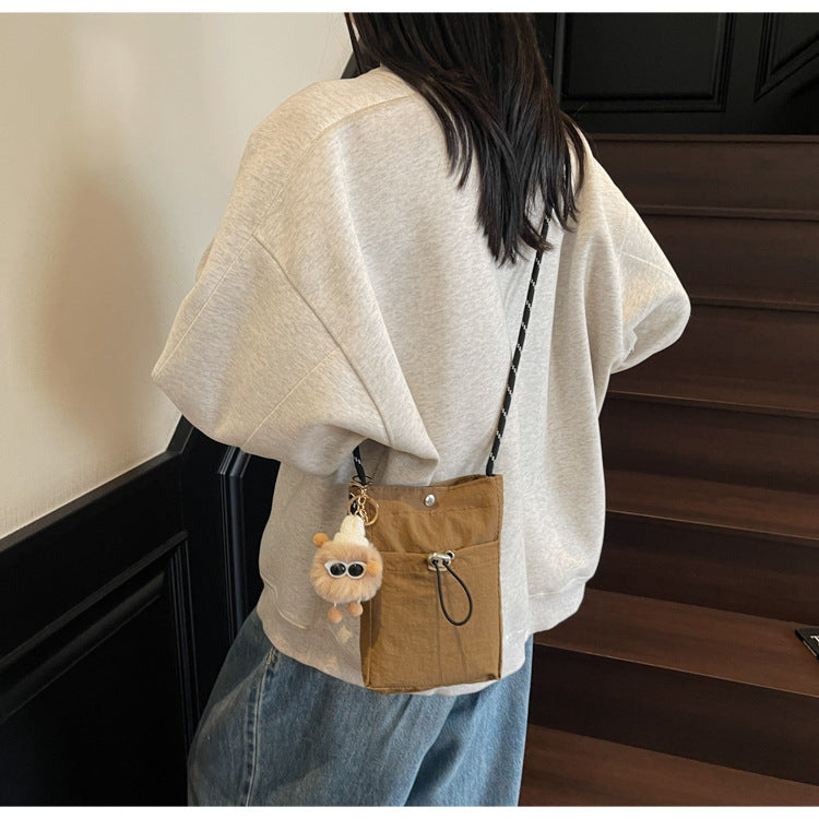 Internet celebrity ins Single Shoulder Crossbody Drawstring Small Bag2025Niche Fashion Lightweight mini Women's Nylon Phone Bag