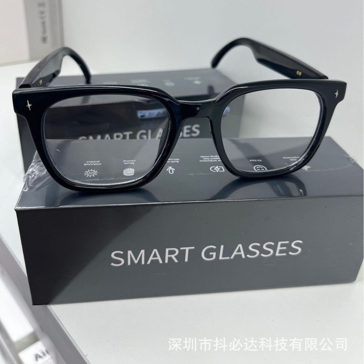 Cross-border Smart Glasses Unisex Bluetooth Sports Sunglasses Listening to Music Calling Headphones Transparent Replacement Lenses1009
