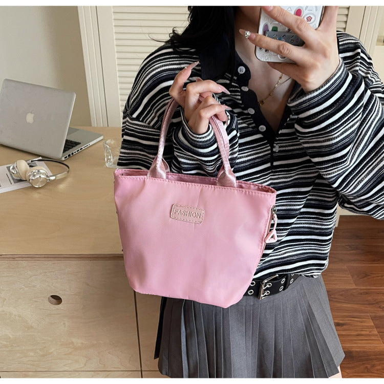 Casual Single Shoulder Crossbody Bag New Model Phone Small Square Bag Versatile Shopping Handbag Lightweight Water-Resistant Nylon Bag