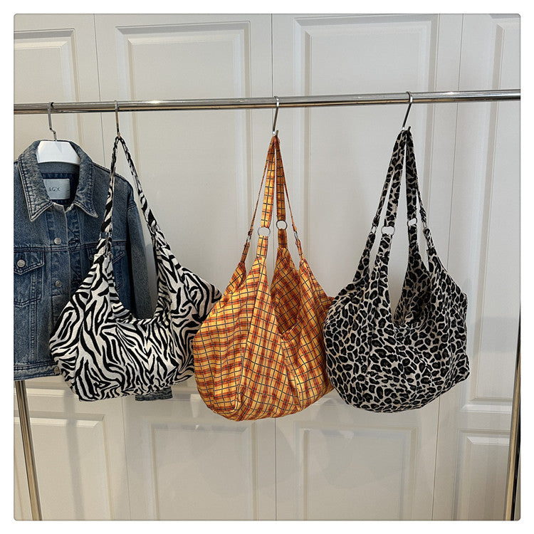 Japanese and Korean Leopard Print ins New Style Single Shoulder Bag Casual Women Versatile Commuting Work Tote Bag Large Capacity Crossbody Bag