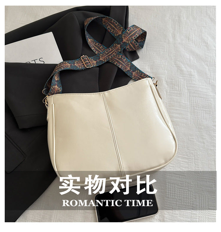 2025Summer New Women's Bag Simple Fashion Single Shoulder Bag European and American Trendy Women's Crossbody Bag Commuter Tote Bag