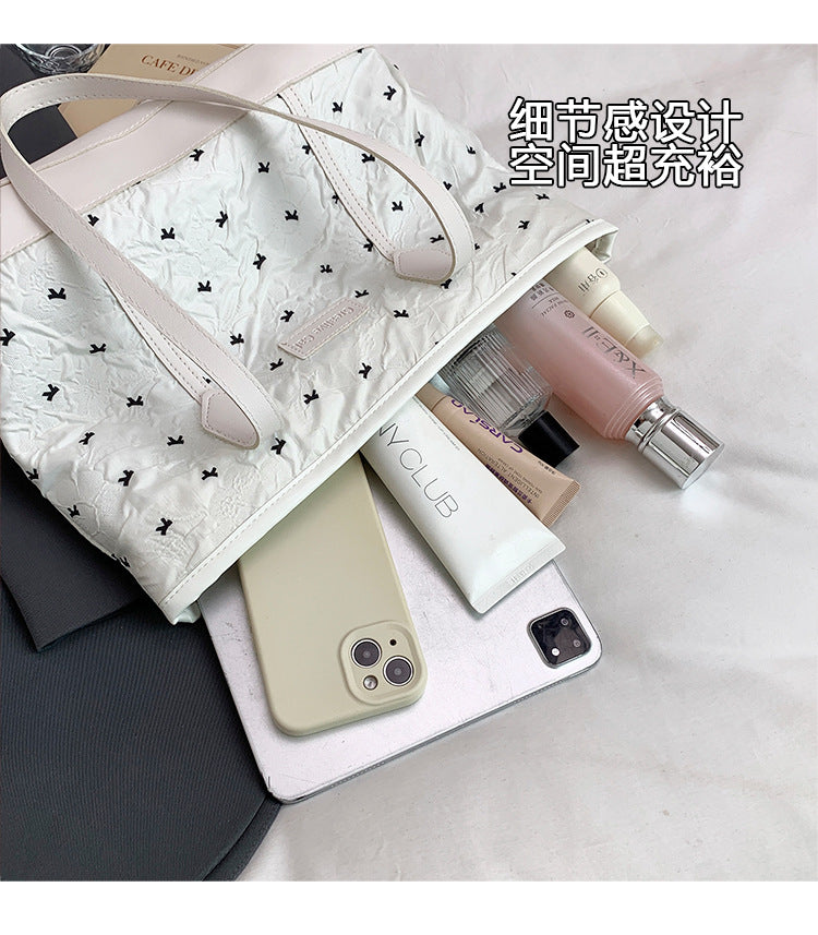 Class Commuting Tote Bag Large Capacity Heart Summer Stylish2025New style casual bowknot single shoulder underarm bag