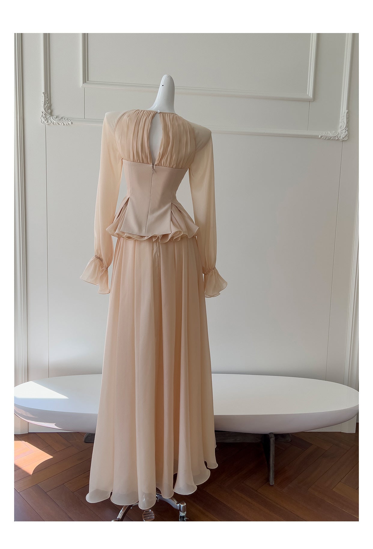 Yige Lila2025Early Autumn New Apricot Waist-Cinching Long Sleeve Coat Paired with Long Skirt 71443+51361