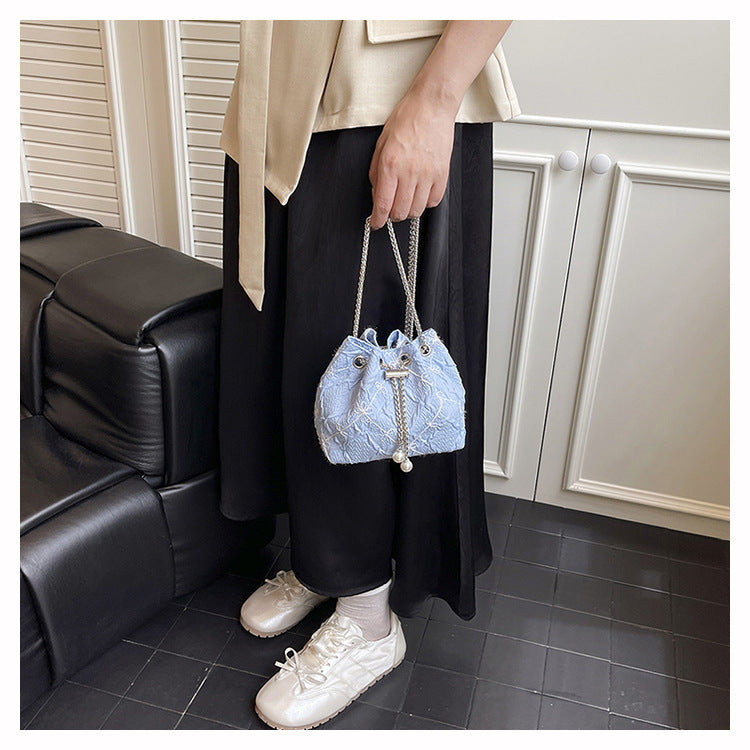 Cross-border Drawstring Bucket Small Bag for Women2025New Stylish Pleated Flower Bag Fashionable Round Chain Crossbody Bag