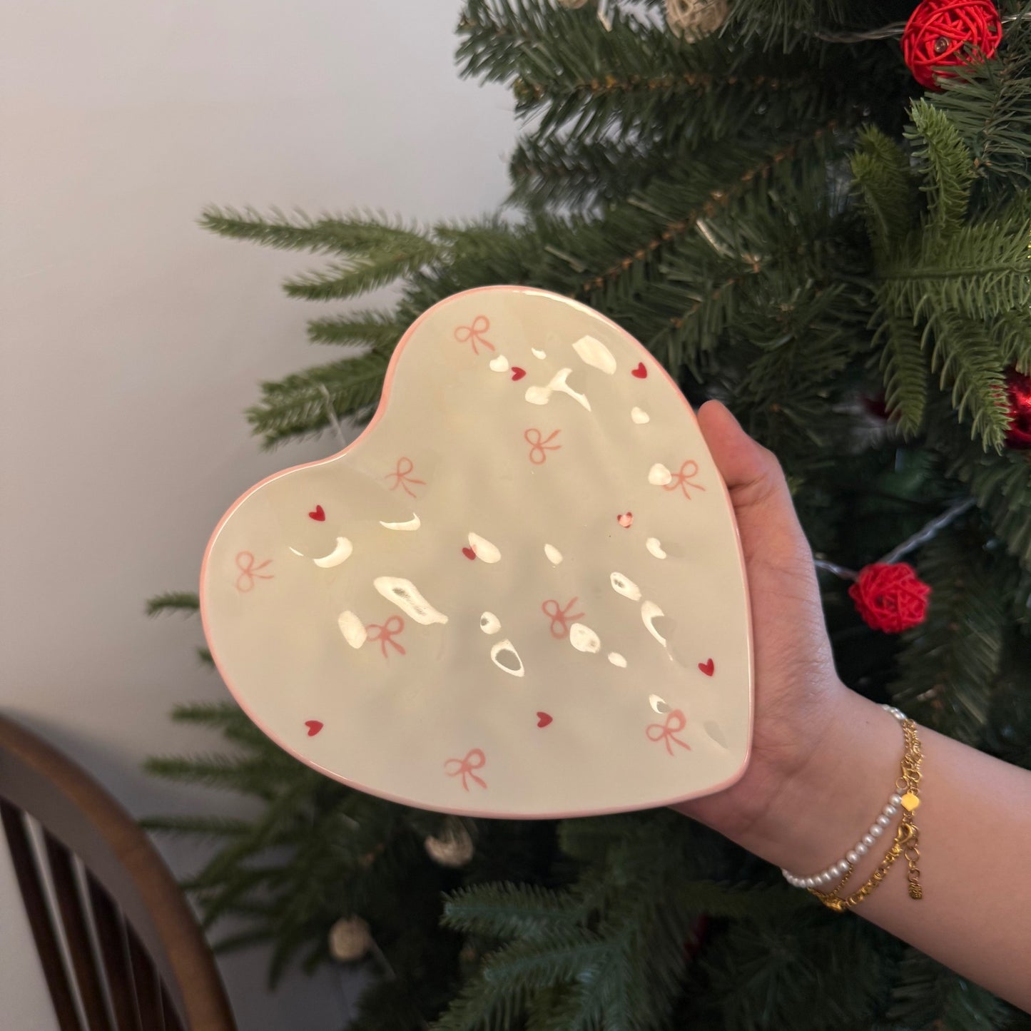 Korean Style ins Wind Hand-painted Heart Ceramic Cup and Saucer Hand Pinched Irregular Heart-Shaped Coffee Cup and Saucer Afternoon Tea Cup and Saucer