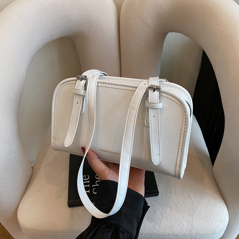 2025Spring New Crossbody Handbag Underarm Fashion Versatile Trendy Internet Celebrity Design High-Quality Texture Girlfriend Bag