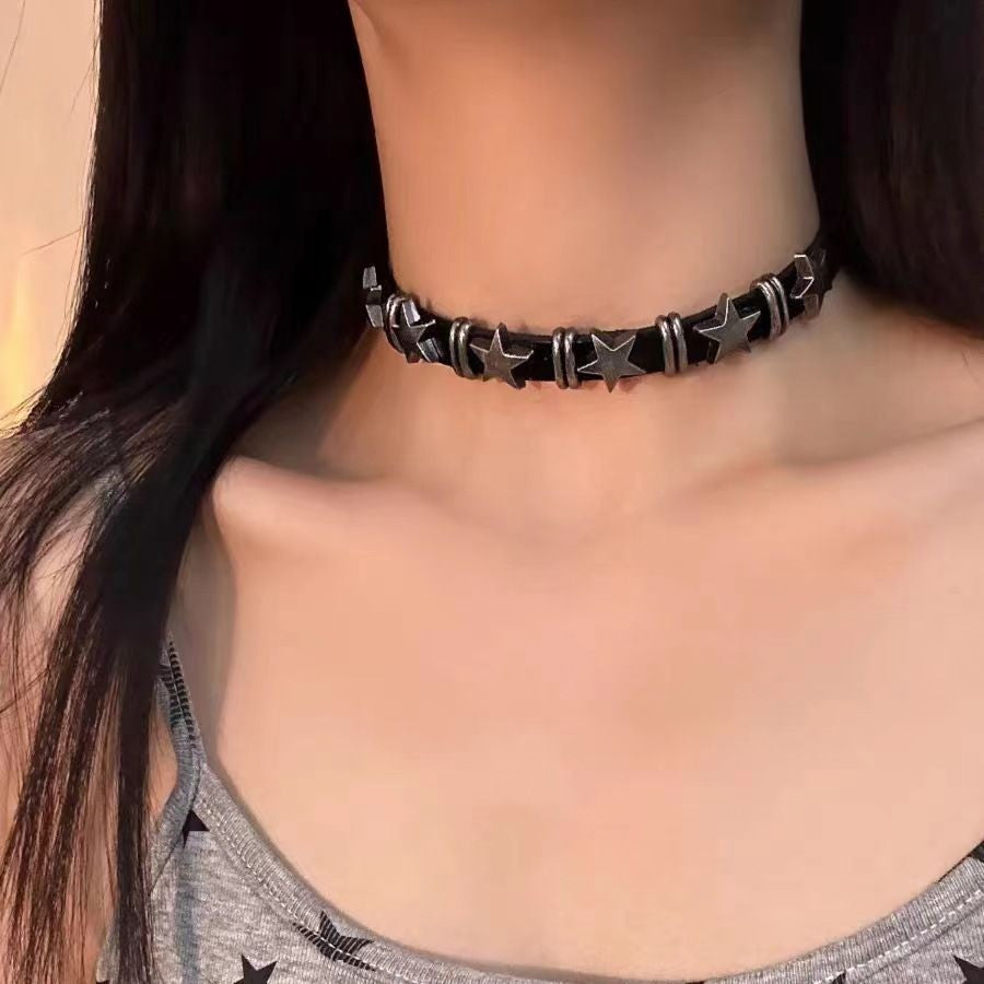 Light Luxury Niche Design Y2K Necklace Bracelet Set Elegant Versatile Sweet Cool Spicy Girl Choker High-end Collarbone Chain