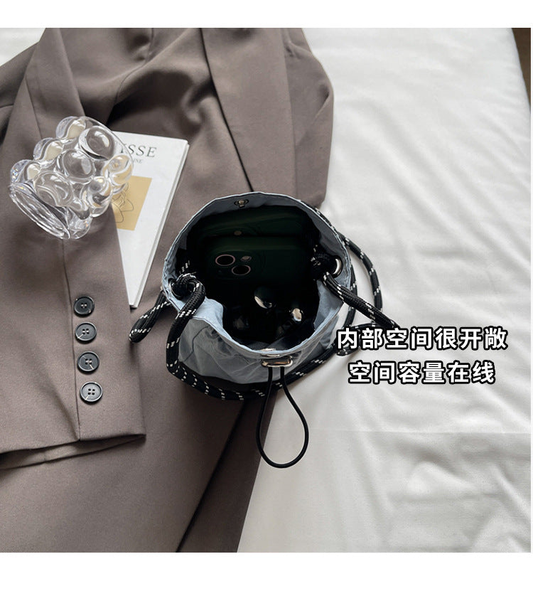 Internet celebrity ins Single Shoulder Crossbody Drawstring Small Bag2025Niche Fashion Lightweight mini Women's Nylon Phone Bag