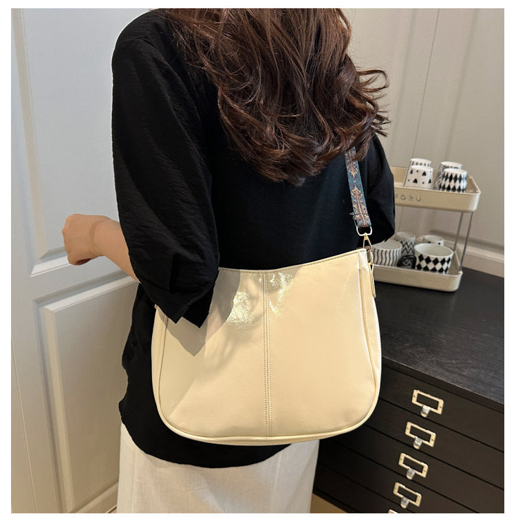 2025Summer New Women's Bag Simple Fashion Single Shoulder Bag European and American Trendy Women's Crossbody Bag Commuter Tote Bag
