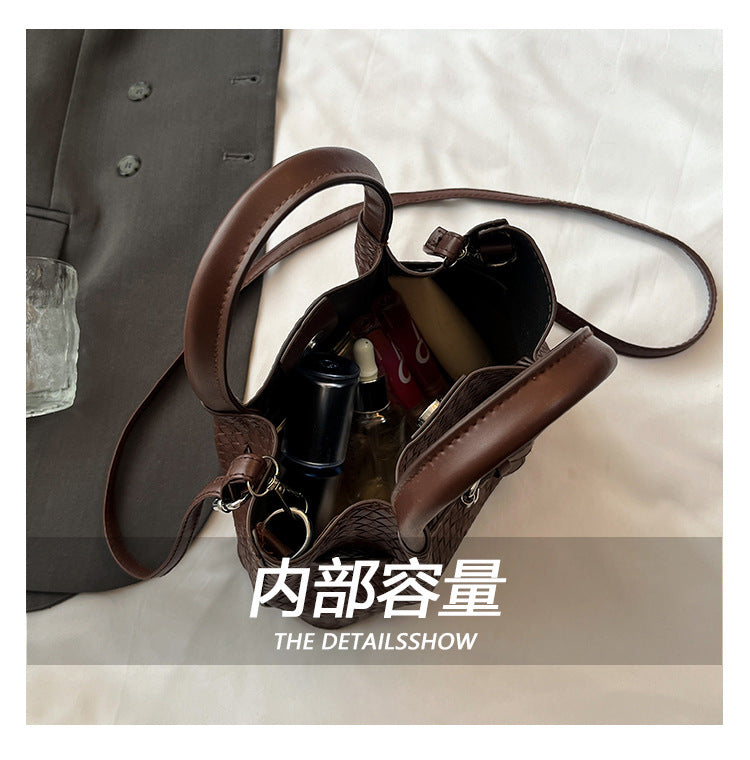 Korean style Niche Sweet Girl Handbag2025New high-end vegetable basket woven bag single shoulder crossbody bag