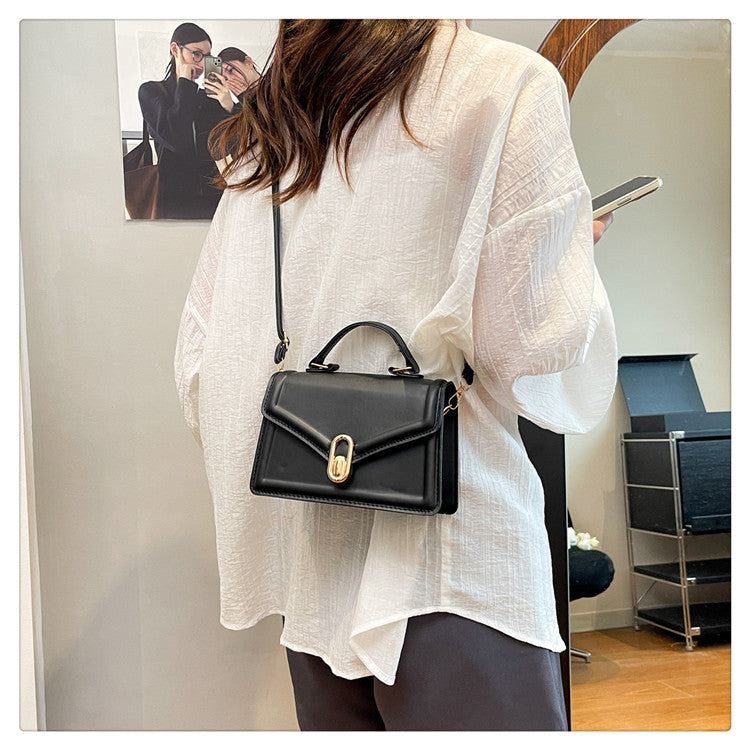 Fashionable and Elegant Small Square Bag2025Summer New Korean Style Niche Casual Commuter Crossbody Bag Trendy Shoulder Bag