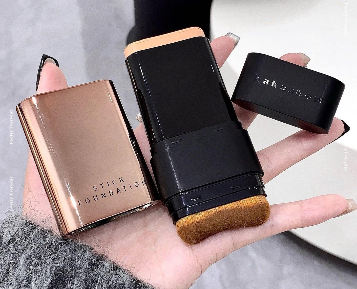 kakashow Beauty Skin Hydrating Foundation Stick Flawless Base Makeup Concealer Long-lasting Non-cakey Creamy Skin Brightening C435