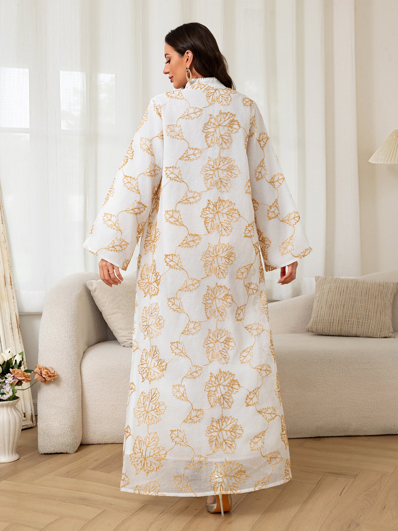 Cross-Border New Leaf Embroidery Tassel Middle Eastern Muslim Clothing Long Dress Fashion Elegant Cover-Up Dress Robe