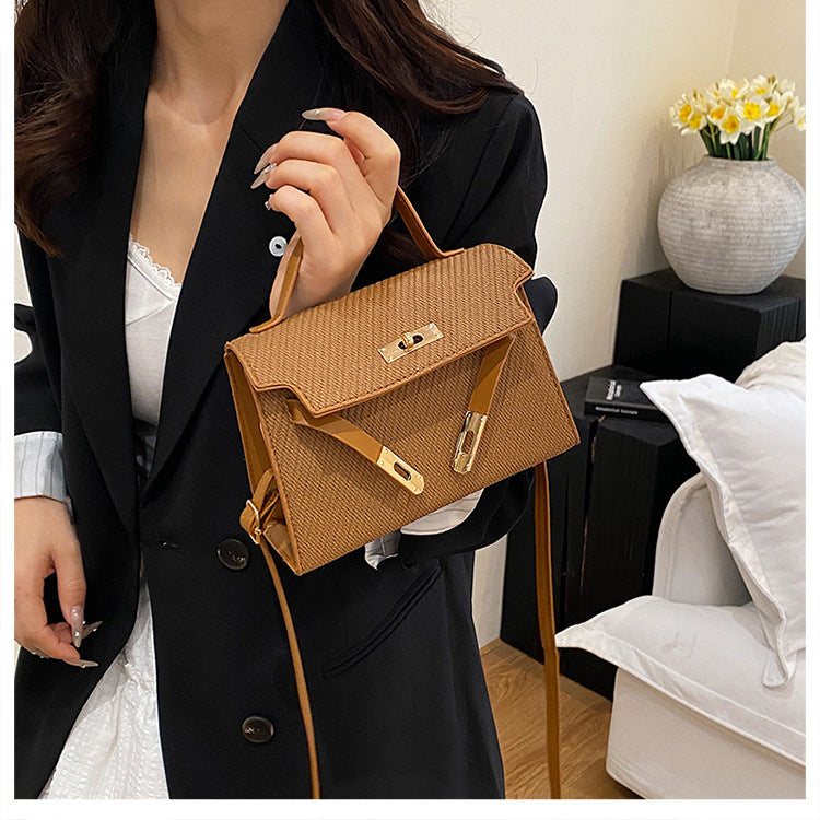 Bag2024New Fashion Small Square Bag Texture PU Handbag Retro Simple Shoulder Bag Trendy Versatile Crossbody