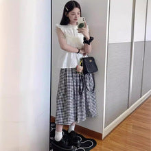 High-end Flowing Sheer Skirt for Women in Summer2025New Style Glassy Sheer Large Hem Mid-Length Draped a Women's pleated skirt