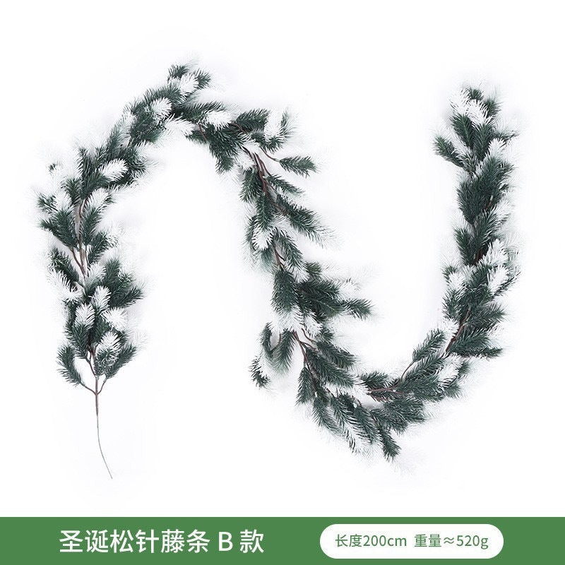 Artificial Pine and Cypress Wreath PE Encrypted Christmas Vine Artificial Christmas Tree Vine Leaves Pine Needles Door Hanging Christmas Decorations