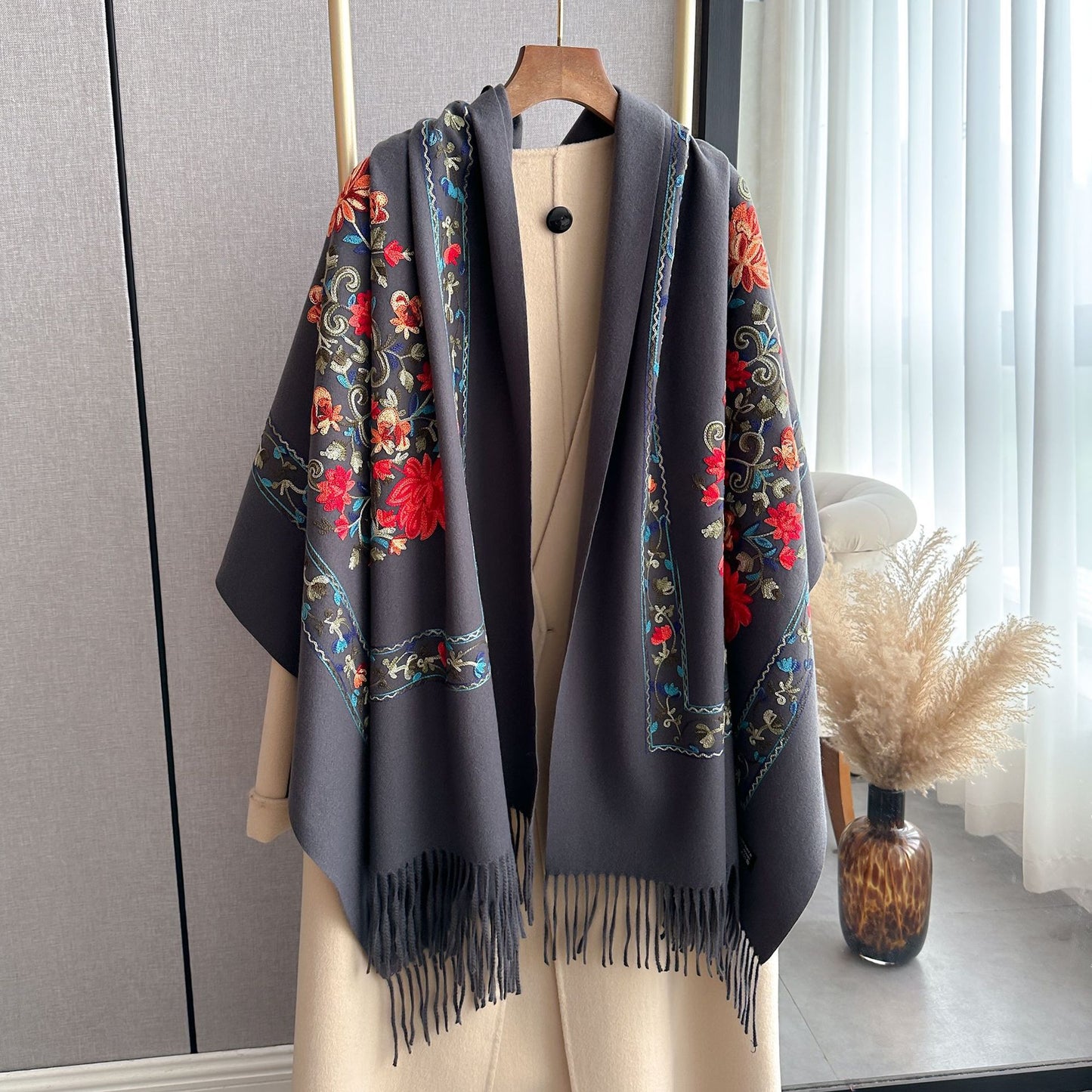 Bright Red Gold Thread Embroidered Scarf for Women Winter Versatile Wool Thickened Warm Cashmere Large Shawl for Women Dual-use Outerwear