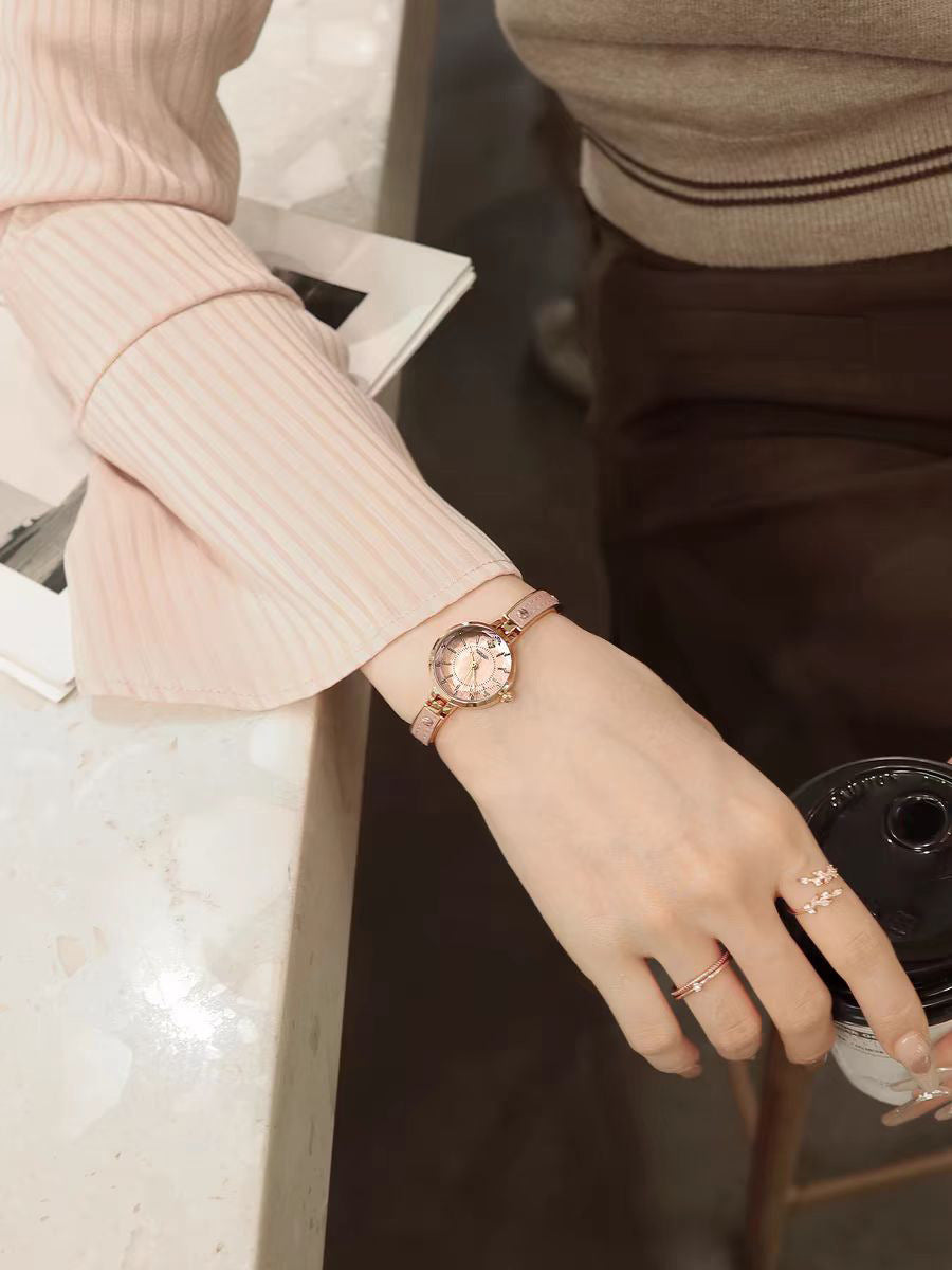 Dishidu Dishidu Women's Watch Bracelet Watch Exquisite Compact Women's Light Luxury Niche Quartz Women's Watch High Aesthetic